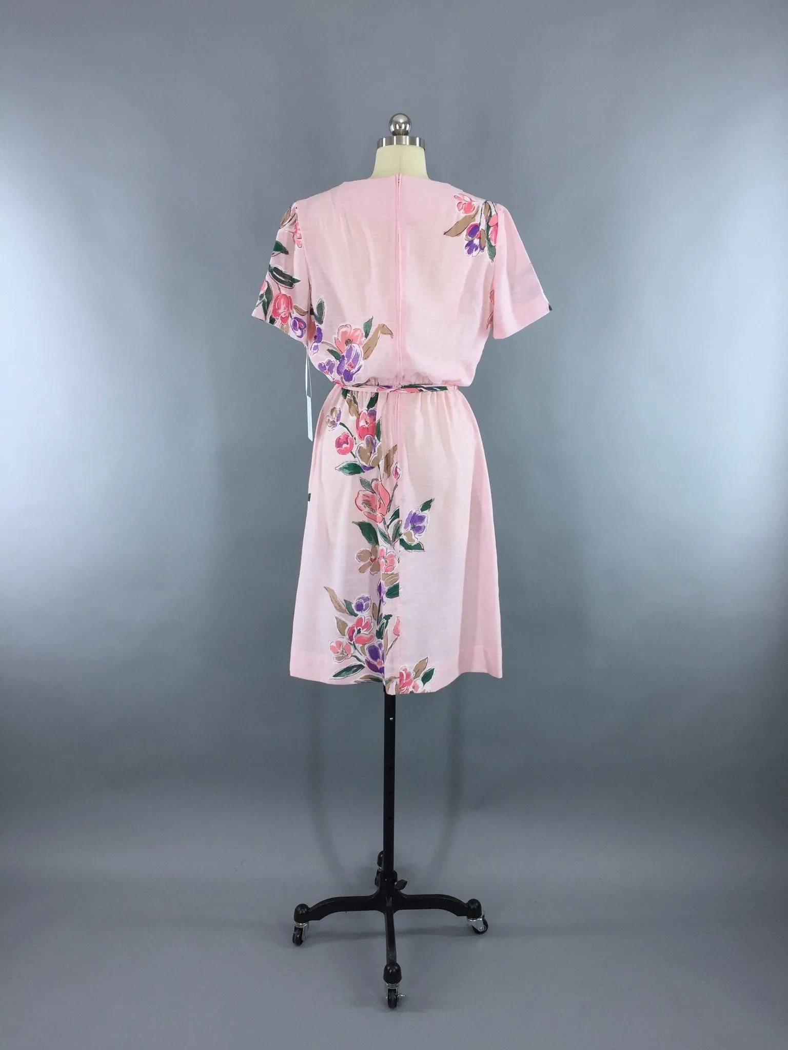 1980s Vintage Pastel Pink Floral Print Dress