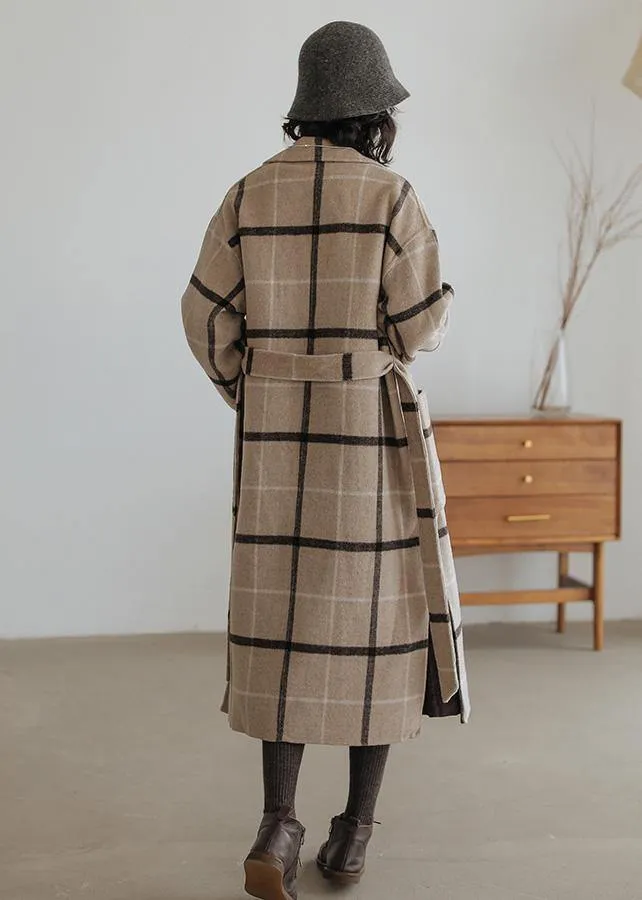 2019 plaid wool coat plus size Notched pockets long woolen outwear