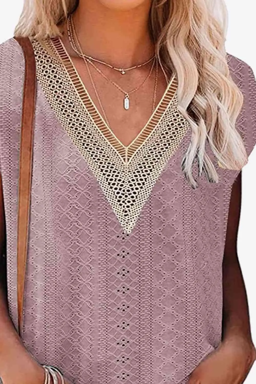 Elegant Eyelet Chevron V-Neck Tee with Stylish Openwork Design