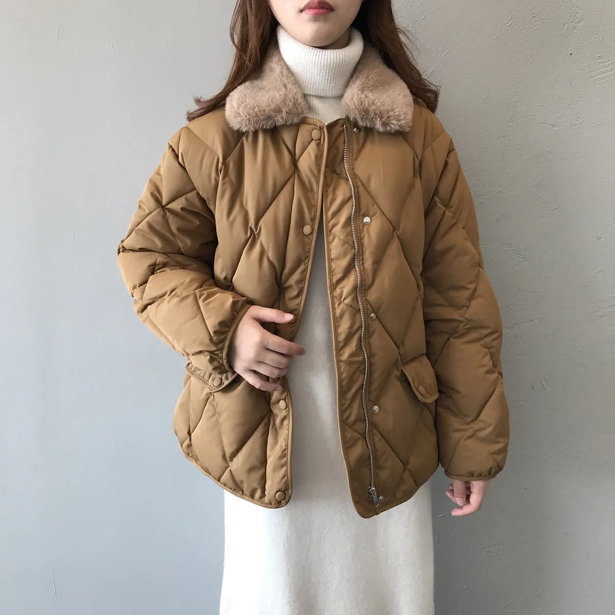 [Korean Style] Alli Quilted Jacket with Fur Collar