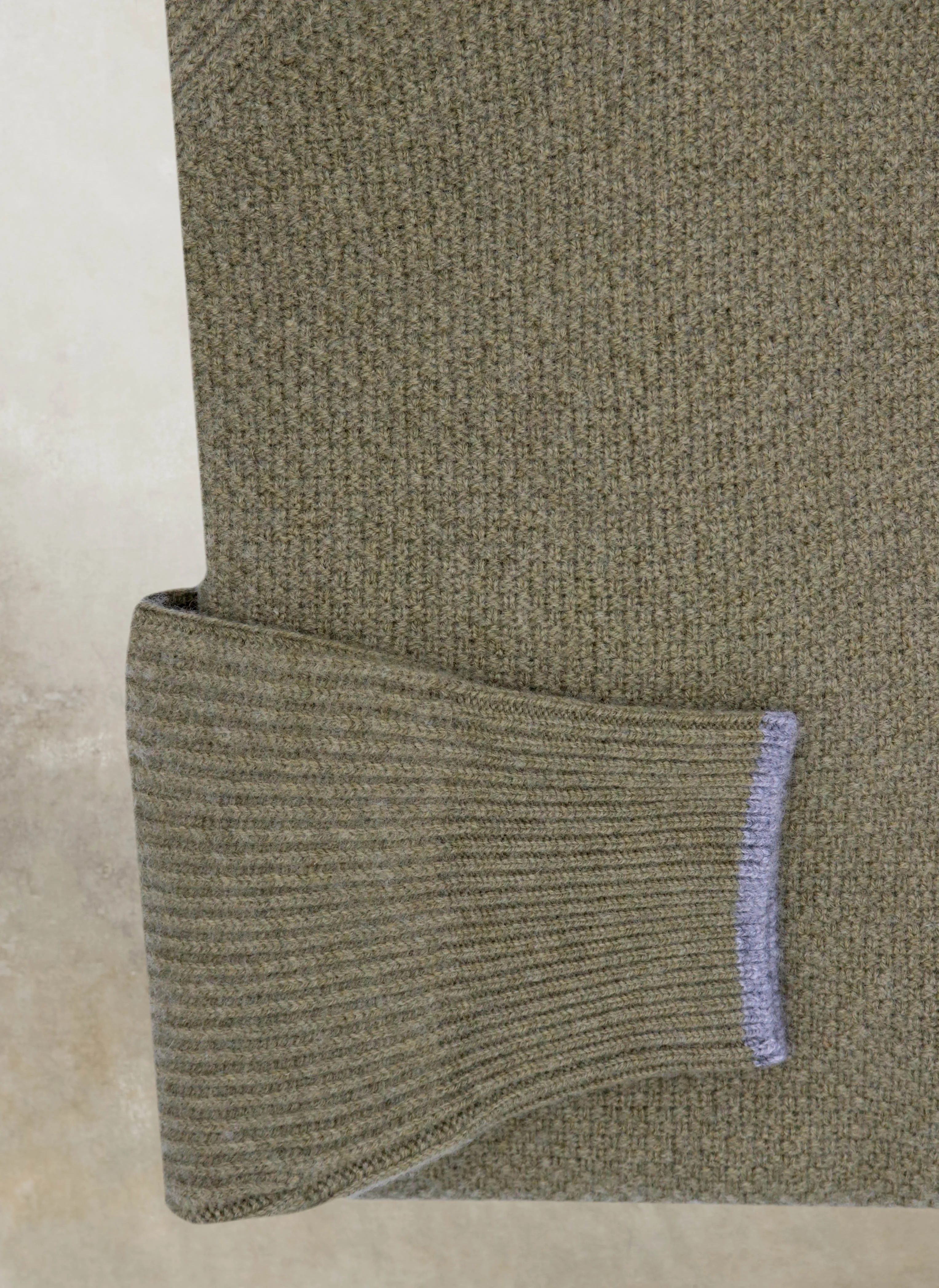 Men's Bolzano Raglan Turtleneck Sweater in Olive