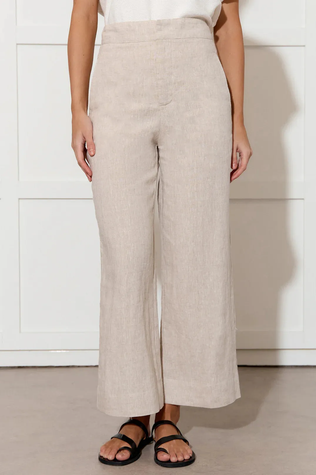 Nisha Cropped Linen Pant Natural