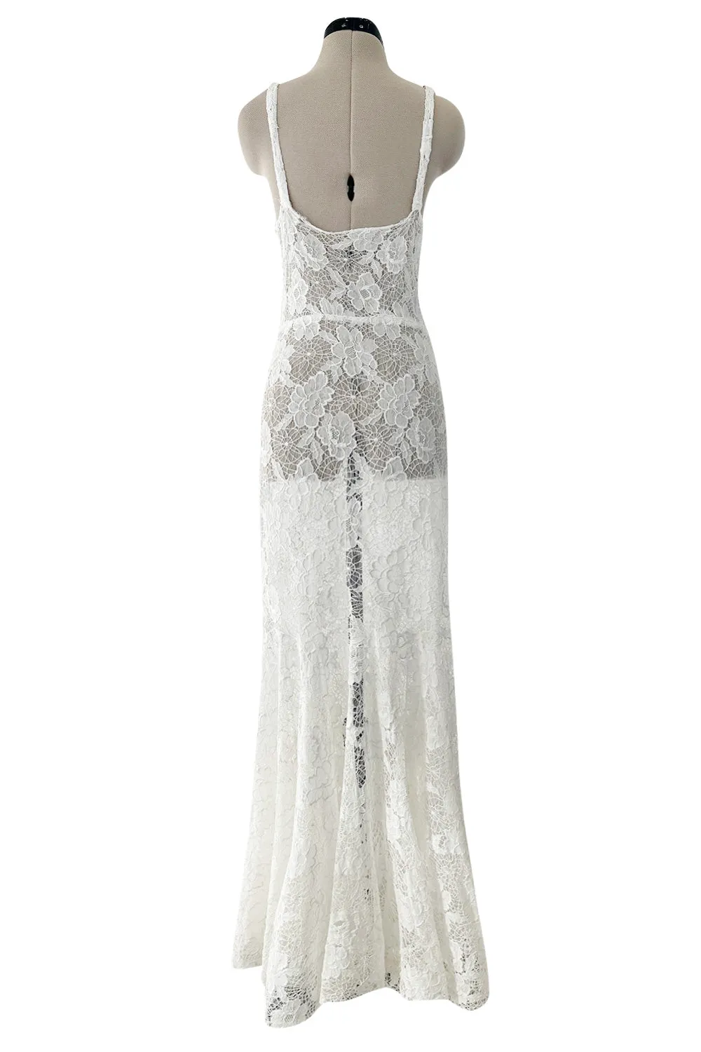 Romantic 1930s Unlabeled Intricate White Lace Unlined Dress w Flared Full Lower Skirting