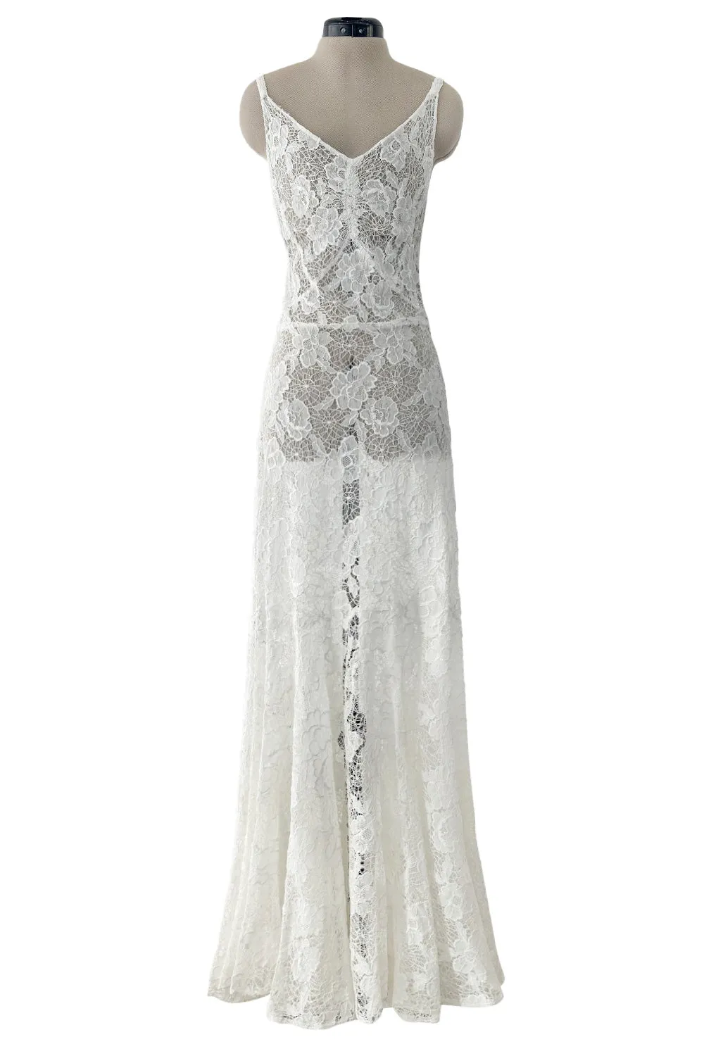 Romantic 1930s Unlabeled Intricate White Lace Unlined Dress w Flared Full Lower Skirting