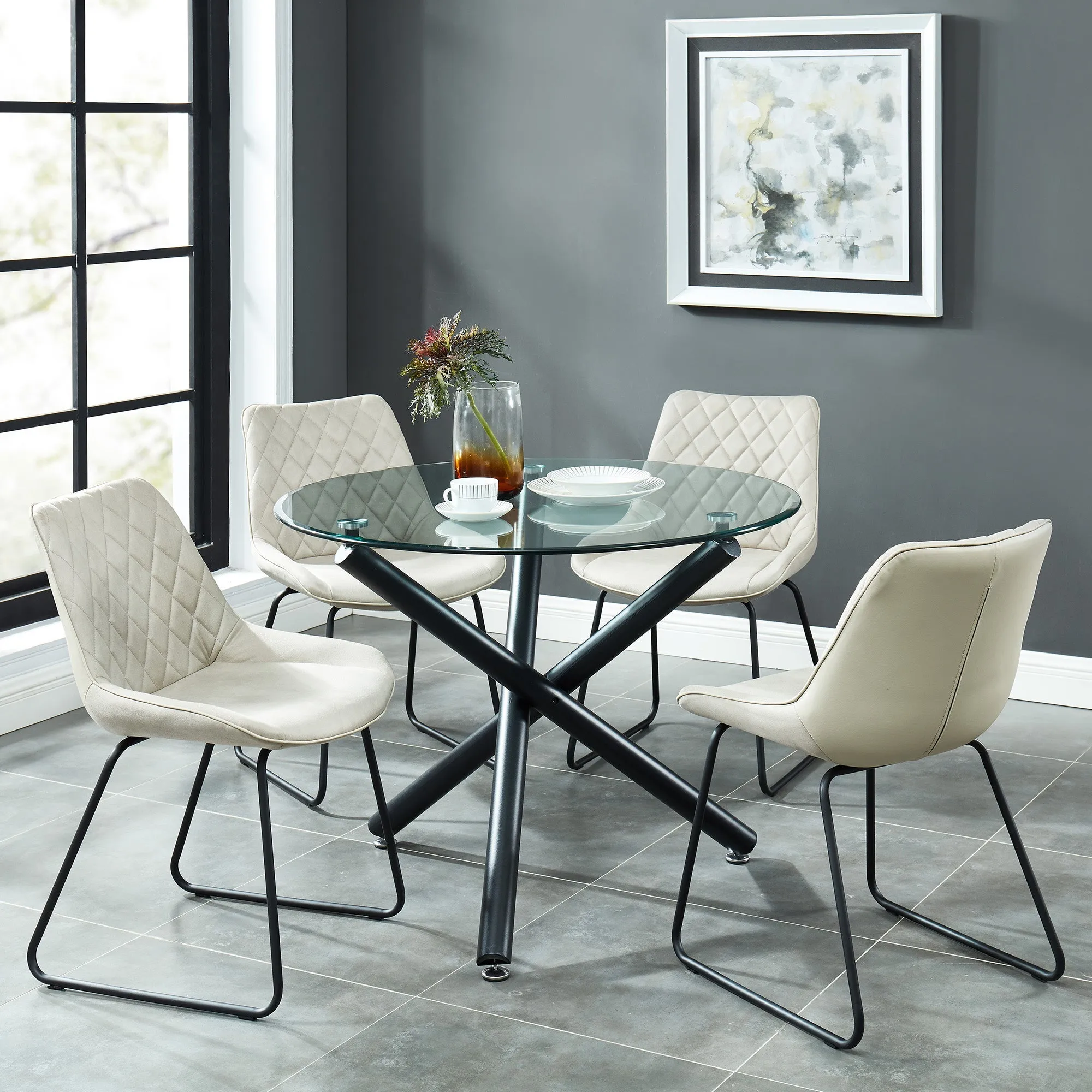 Round Glass Dining Table Rocca Black