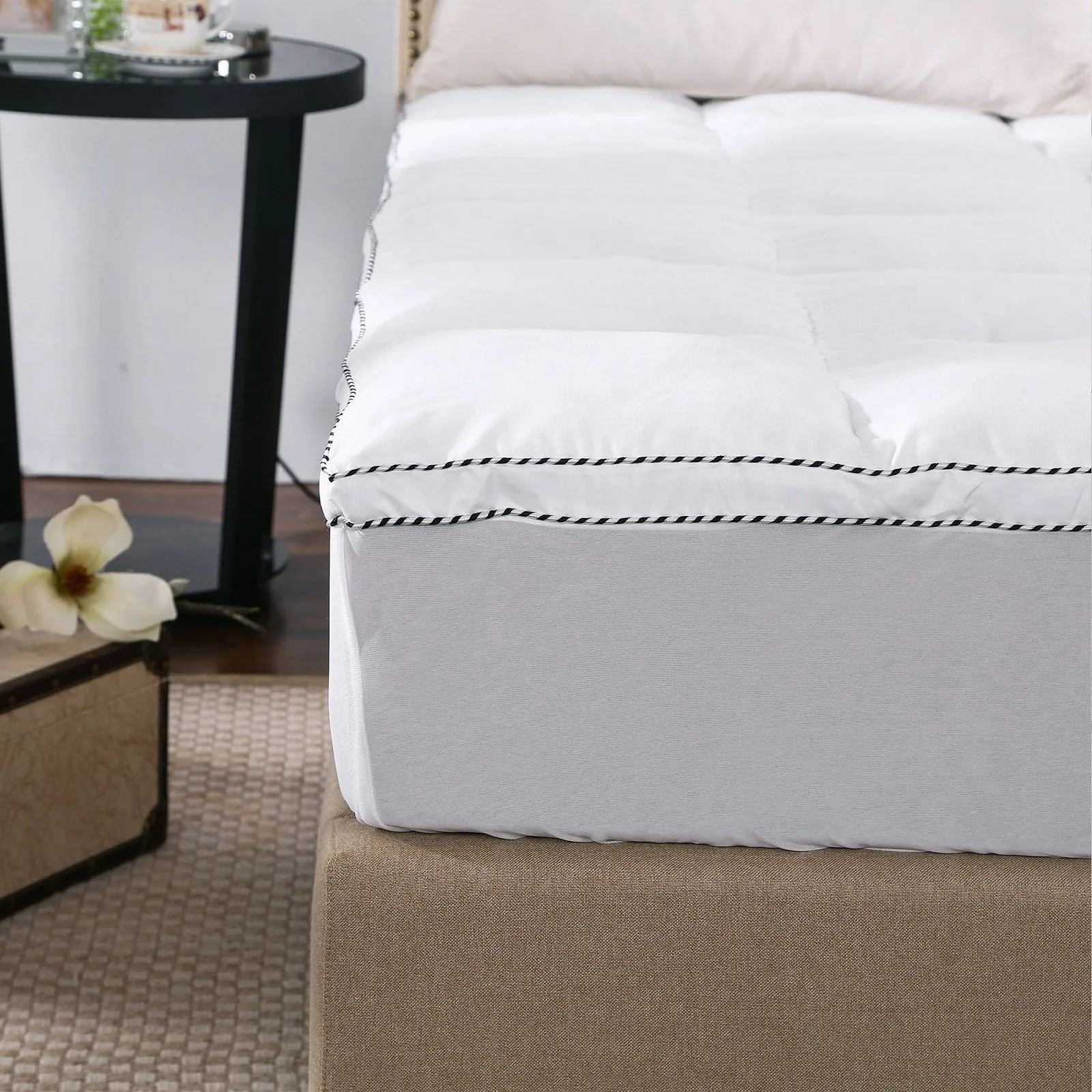 Royal Comfort 1000GSM Luxury Bamboo Fabric Gusset Mattress Pad Topper Cover Double White