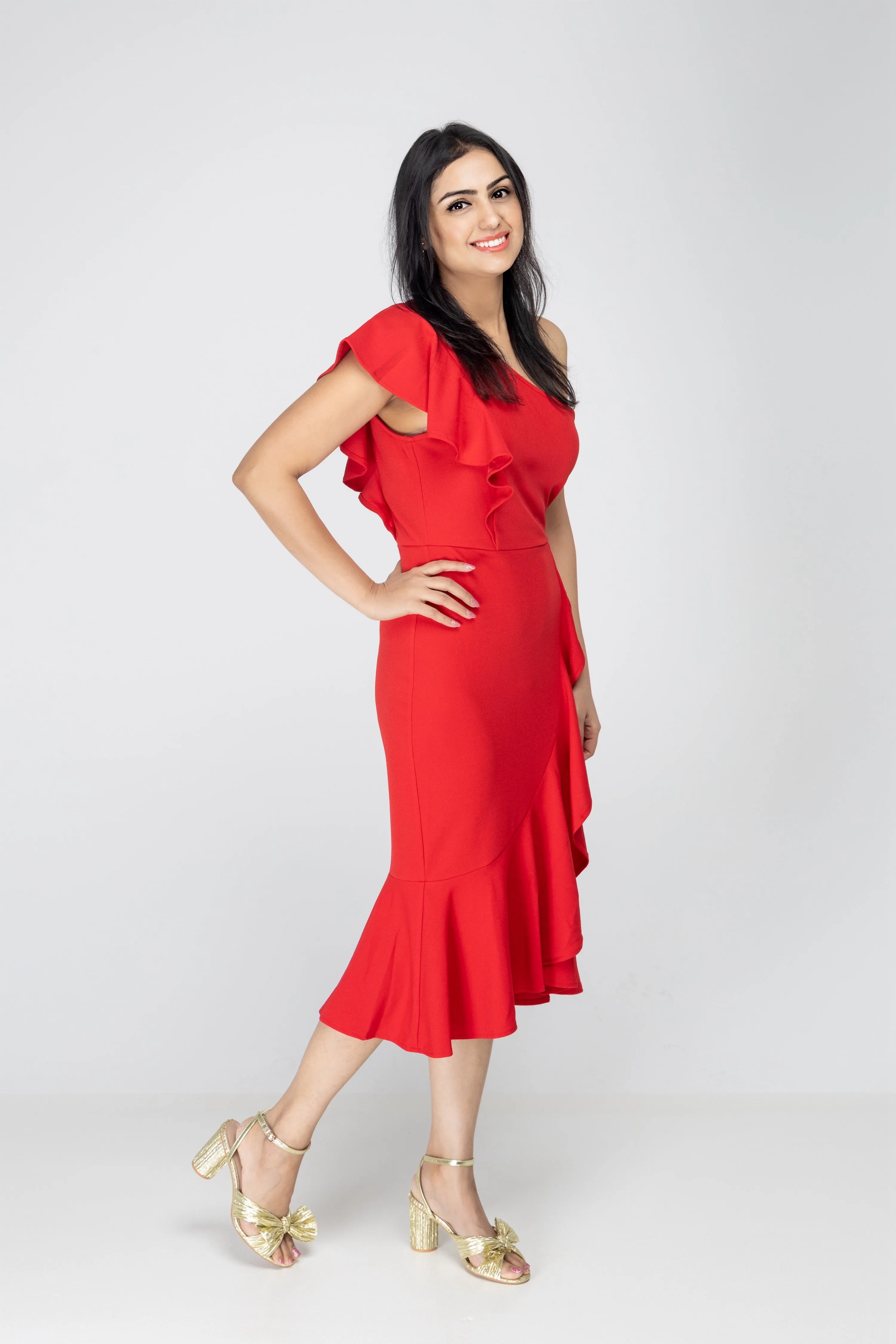 Scarlet Sway Midi Dress