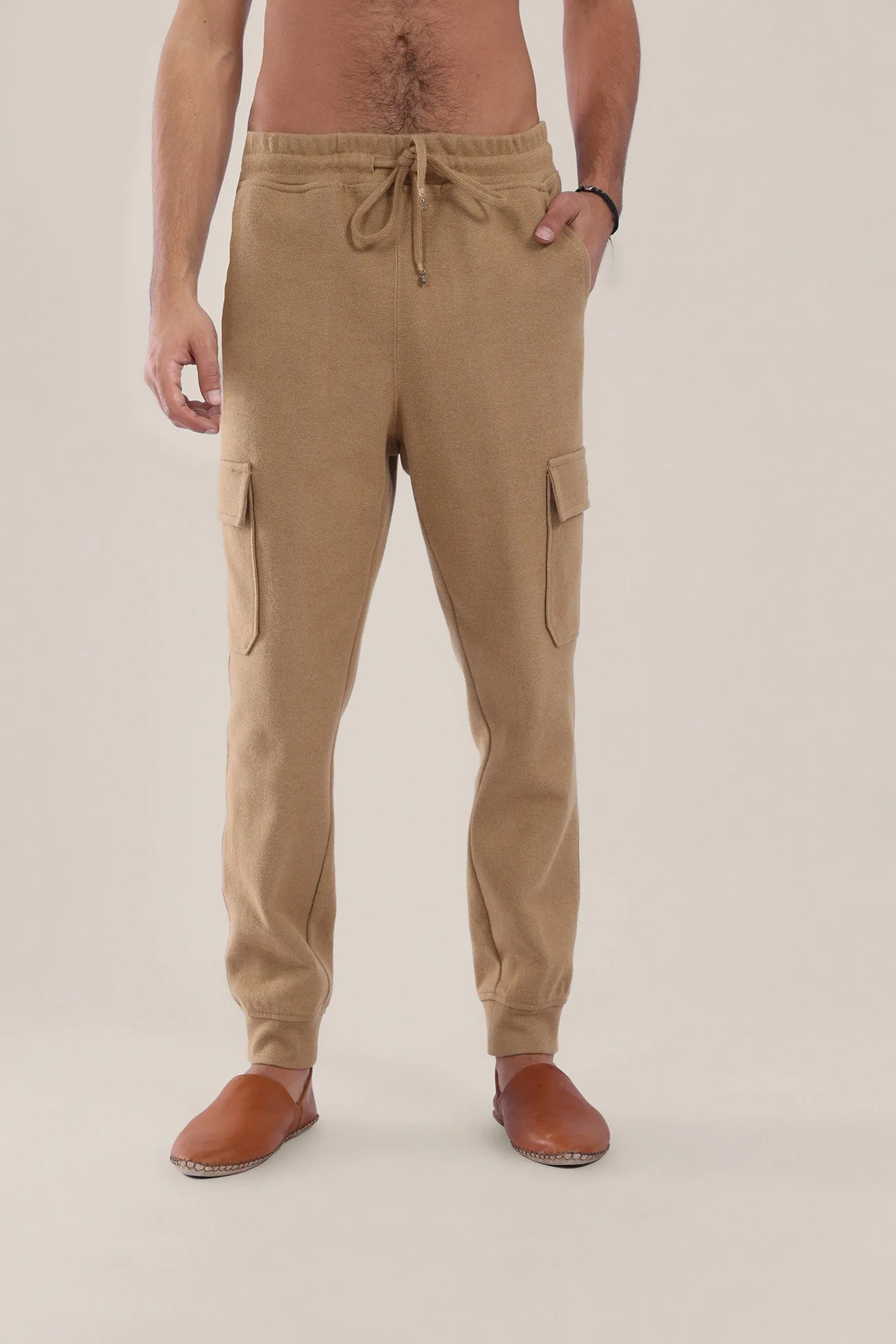 Straight-leg cargo pants