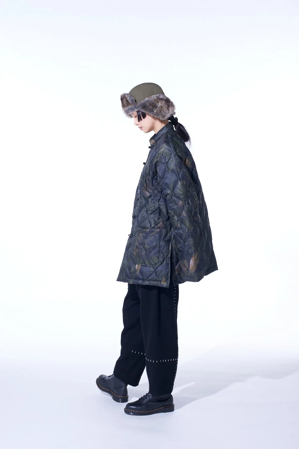 【S'YTE X TAION】DAHLIA CAMOUFLAGE QUILTED DOWN CHINA JACKET