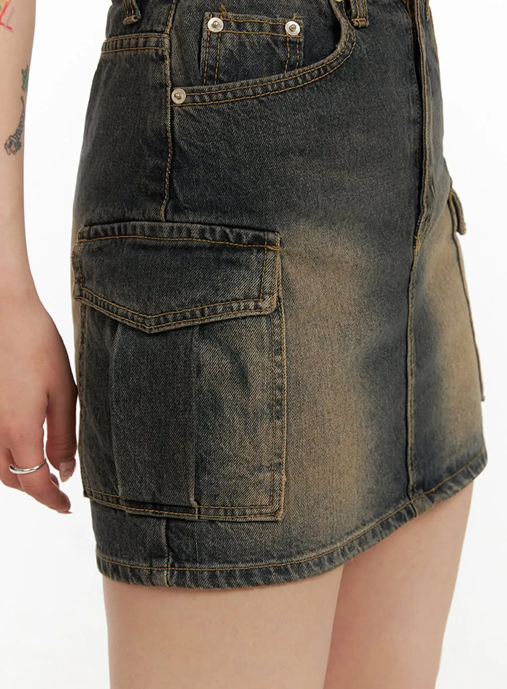 Washed Denim Cargo Mini Skirt IY410